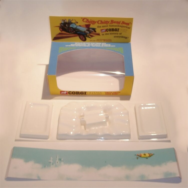Corgi Toys  266 Chitty Chitty Bang Bang Empty Repro Box Set - Image 6