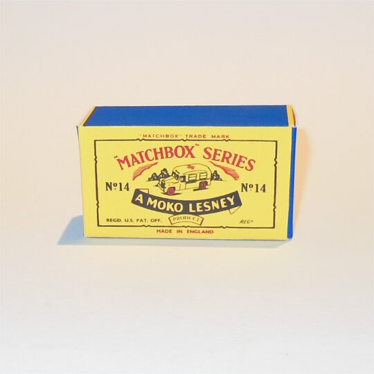 Matchbox Lesney 14 b2 Daimler Ambulance Repro B Style Box