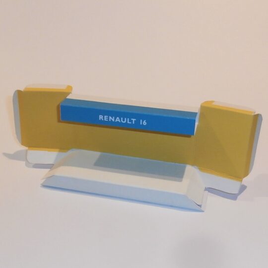 Corgi Toys  260 Renault 16 Repro Box Interior Only