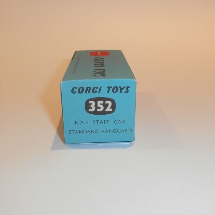 Corgi Toys  352 Standard Vanguard R.A.F Staff Car Repro Box - Image 3