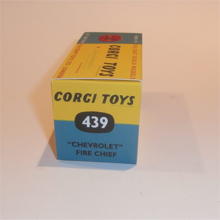 Corgi Toys  439 Chevrolet Impala Fire Chief Car Repro Box - Image 3