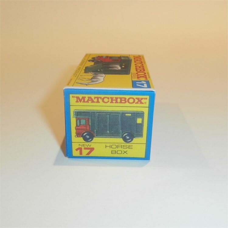 Matchbox Lesney 17e AEC Horse Box F Style Repro Box - Image 3