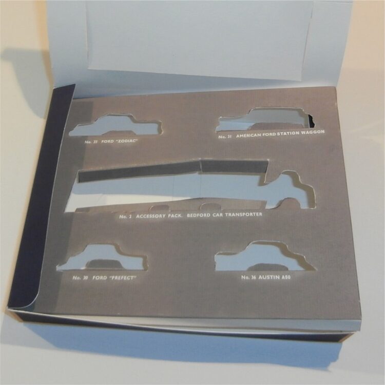 Matchbox Lesney Presentation Set Transporter & 4 Cars Repro Box - Image 5