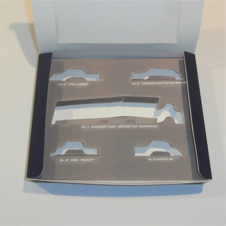 Matchbox Lesney Presentation Set Transporter & 4 Cars Repro Box - Image 6