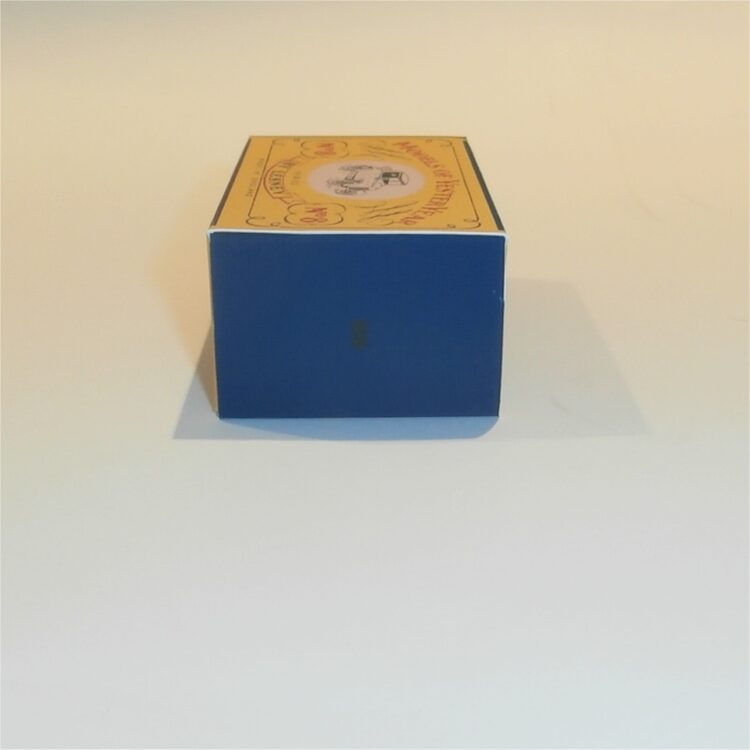 Matchbox Lesney Yesteryear 8 a 1926 Morris Cowley A Style Repro Box - Image 4