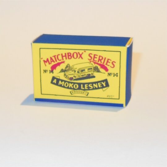 Matchbox Lesney 14 a Daimler Ambulance Repro B Style Box