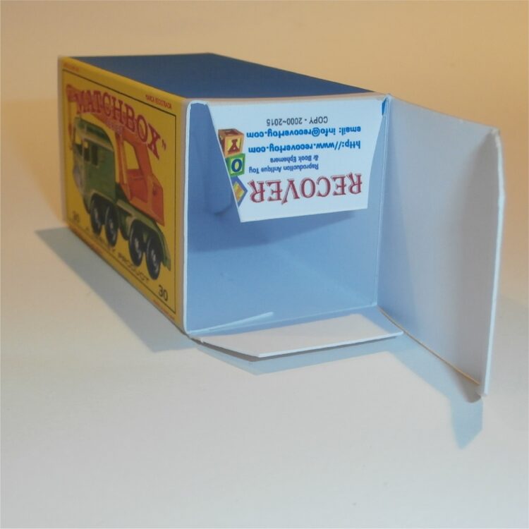 Matchbox Lesney 30c Eight Wheel Crane Truck E Style Repro Box - Image 4