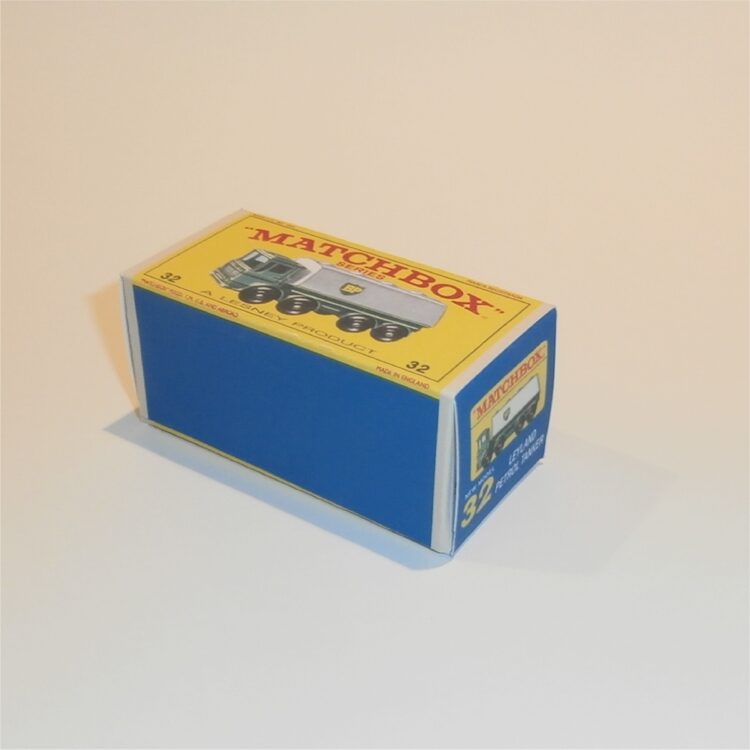 Matchbox Lesney 32c Leyland BP Petrol Tanker E Style Repro Box - Image 2