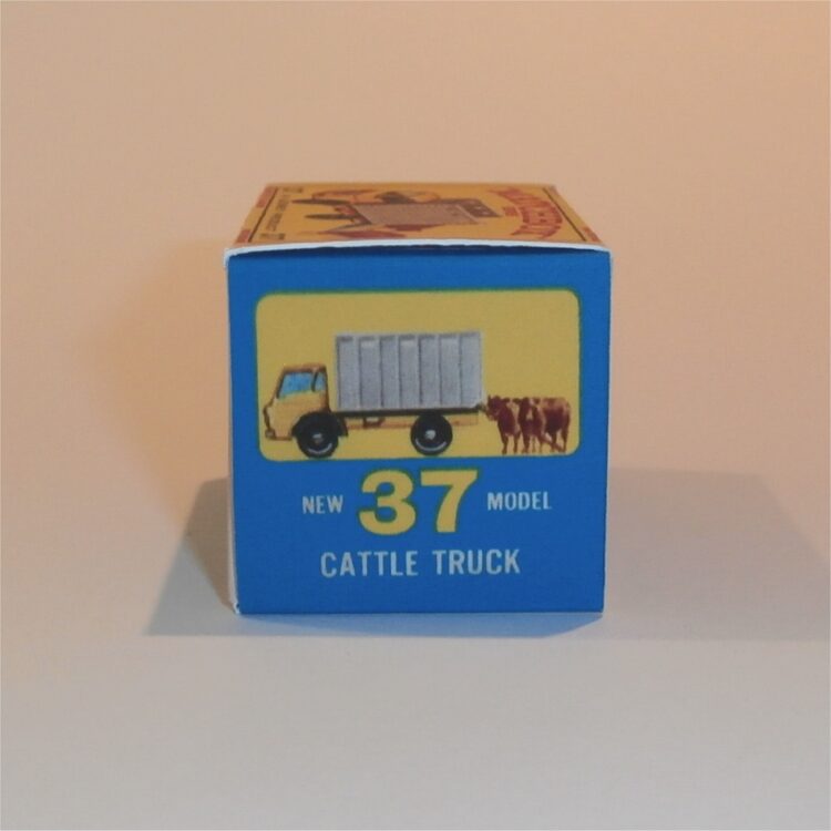 Matchbox Lesney 37 c Dodge Cattle Truck with Brown Cows E Style Repro Box - Image 3