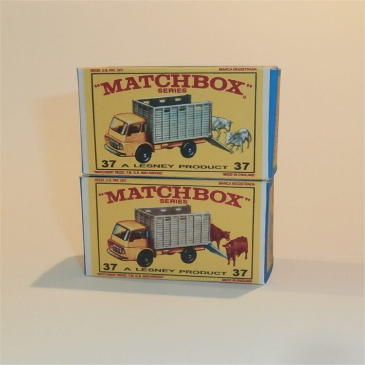 Matchbox Lesney 37 c Dodge Cattle Truck with Brown Cows E Style Repro Box - Image 5