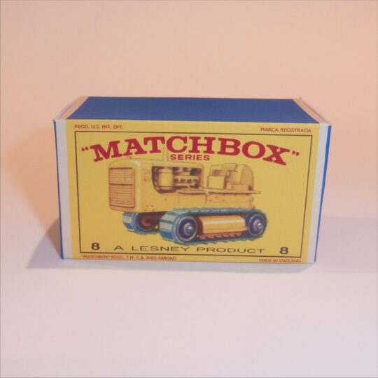 Matchbox Lesney  8 d Caterpillar Tractor E Style Repro Box