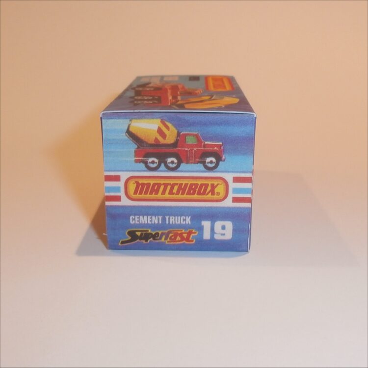 Matchbox Lesney Superfast 19 g Badger Cement Truck J Style Repro Box - Image 3