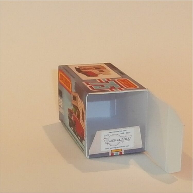 Matchbox Lesney Superfast 38 g Ford Camper K Style Repro Box - Image 4