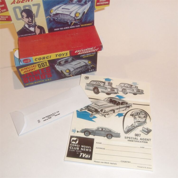 Corgi Toys  261 Aston Martin James Bond Gold Empty Repro Box - Image 9