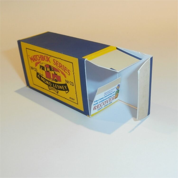 Matchbox Lesney 23a Berkeley Cavalier Caravan B Style Repro Box - Image 4