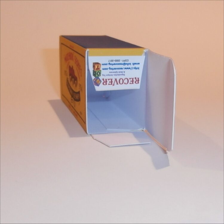 Matchbox Lesney 54a Saracen Personnel Carrier B Style Repro Box - Image 4