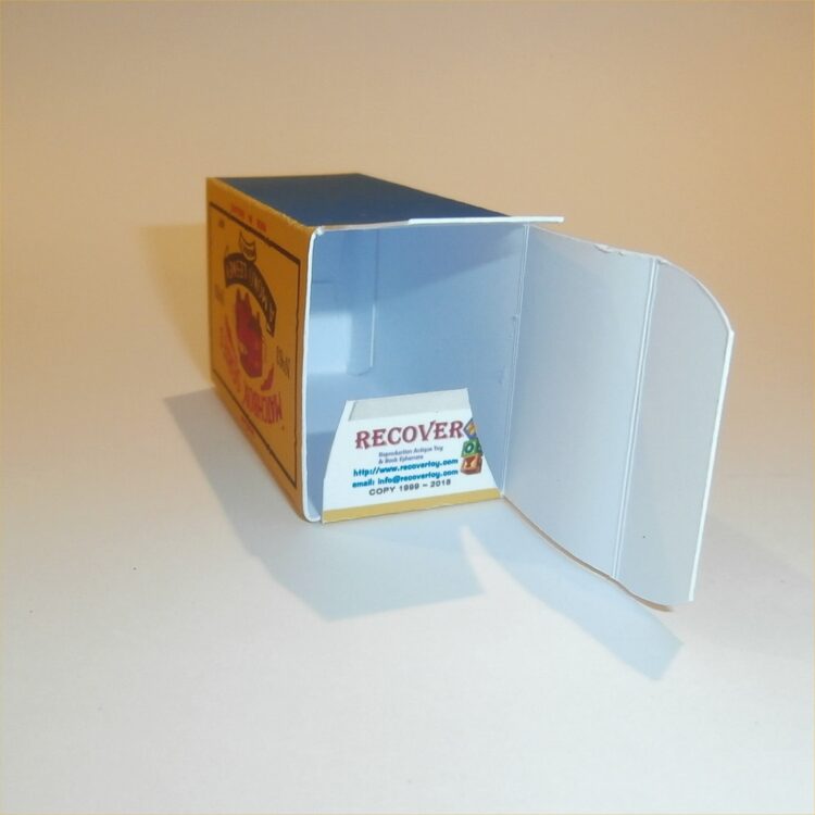 Matchbox Lesney 63a Military Ambulance B Style Repro Box - Image 4