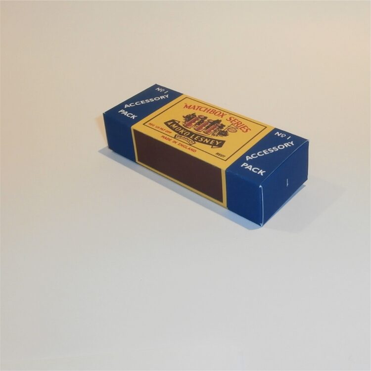 Matchbox Lesney Accessory A1a Esso Petrol Pumps B Style Repro Box - Image 2