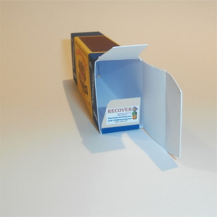 Matchbox Lesney Accessory A1a Esso Petrol Pumps B Style Repro Box - Image 4